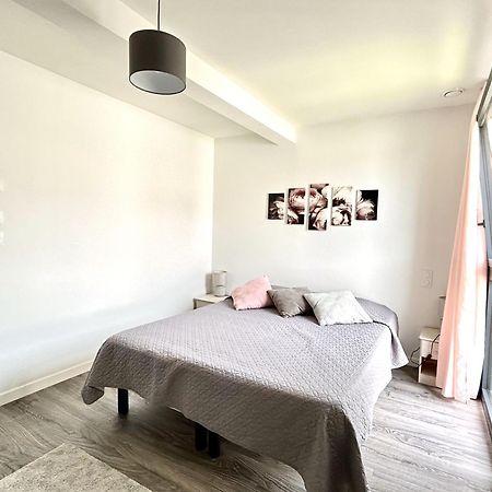 Du Vignoble A L'Atlantique - Residence Montifault Gites Du 2 Au 3 Pieces Le Pallet エクステリア 写真